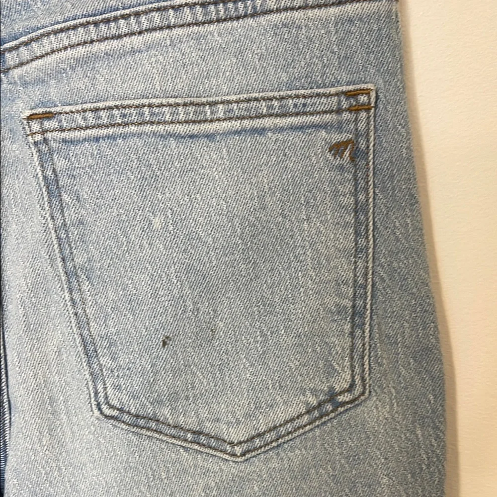 Madewell High-Rise Slim Crop Boyjean Light Wash Distressed Denim Jeans Size 24
